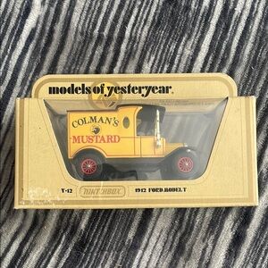 1:47 Matchbox 1912 Ford Model T Y12 Models of Yesteryear